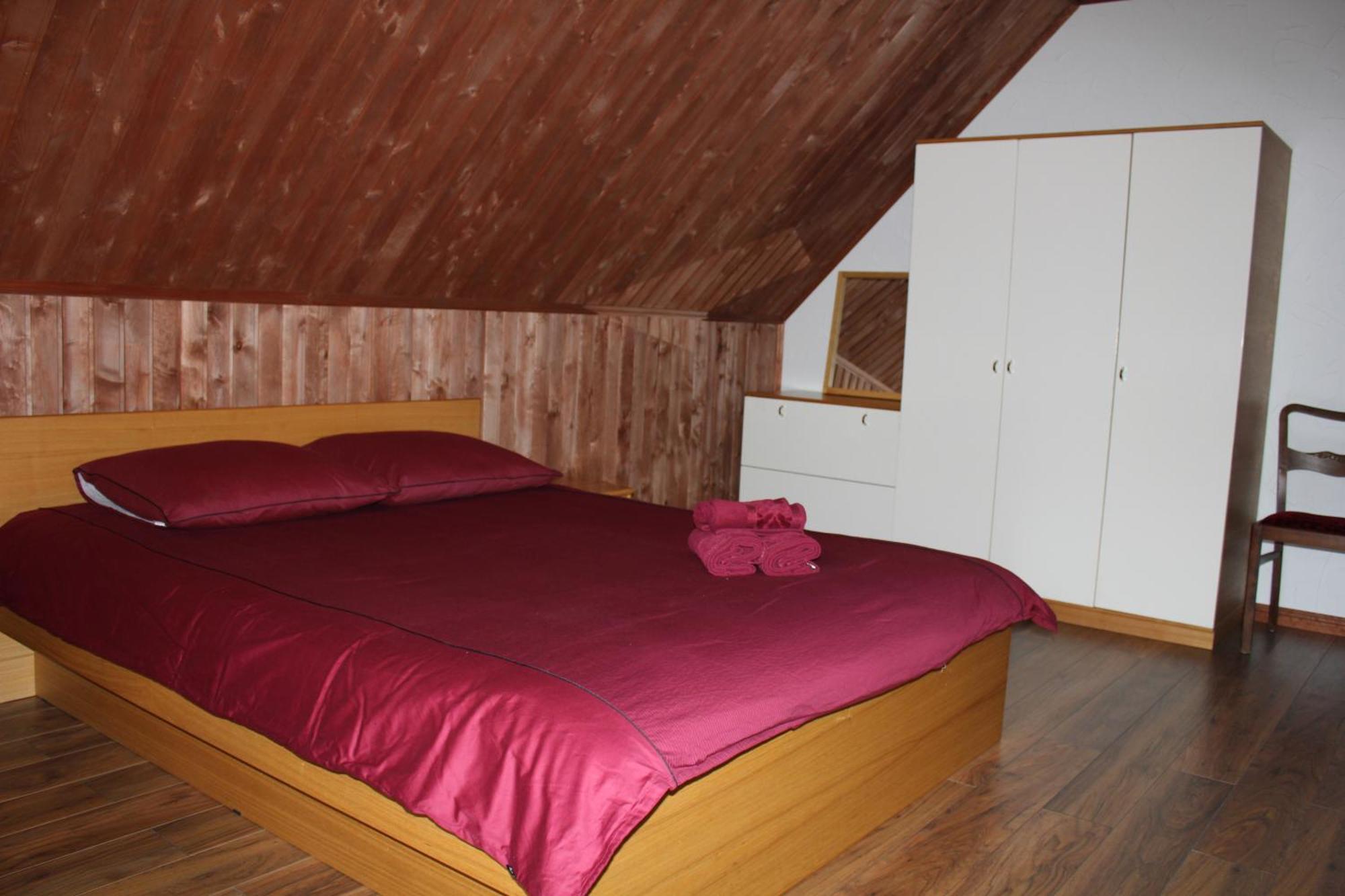 Krapi Guesthouse Treimani Pokój zdjęcie