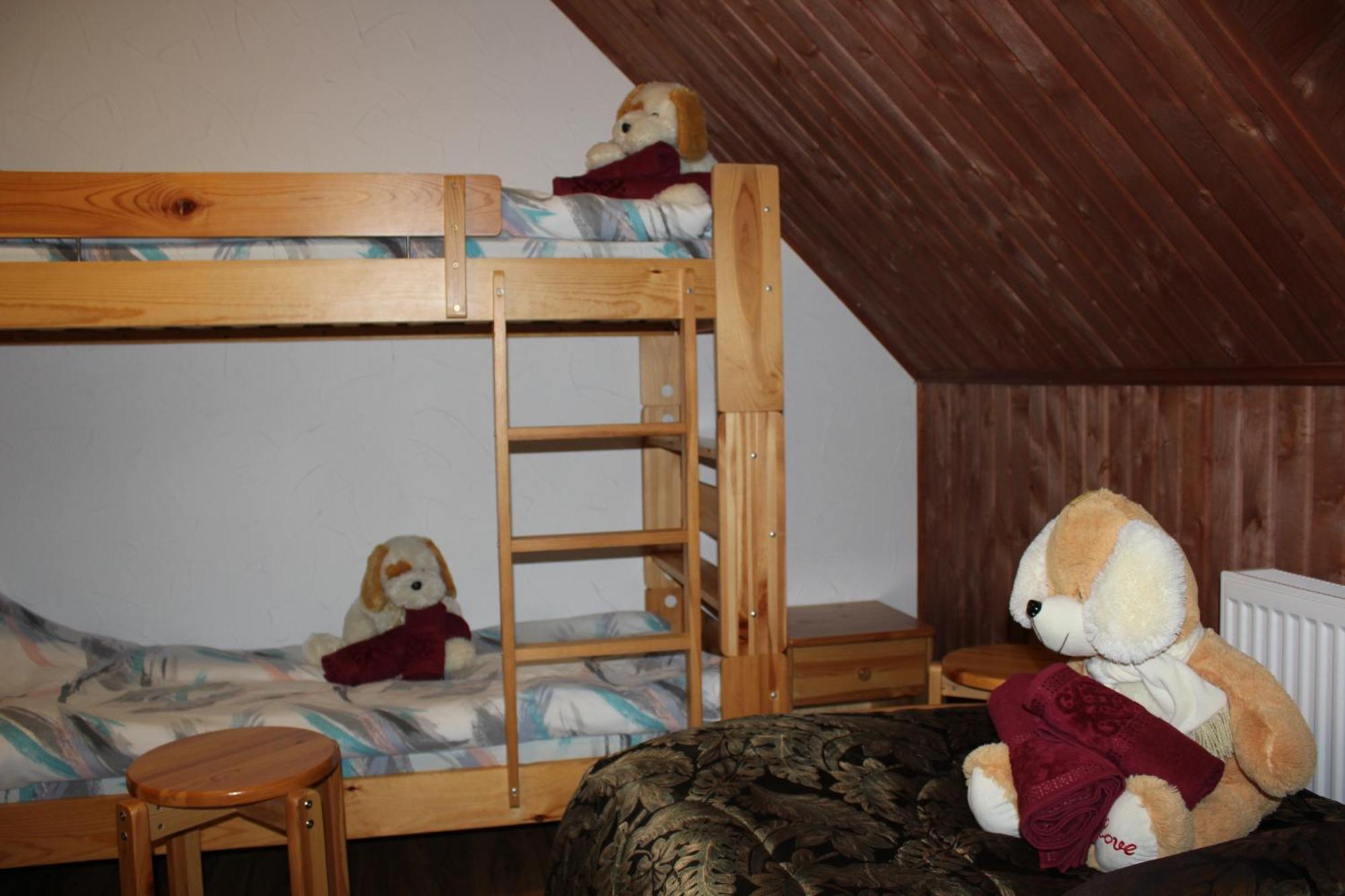 Krapi Guesthouse Treimani Pokój zdjęcie
