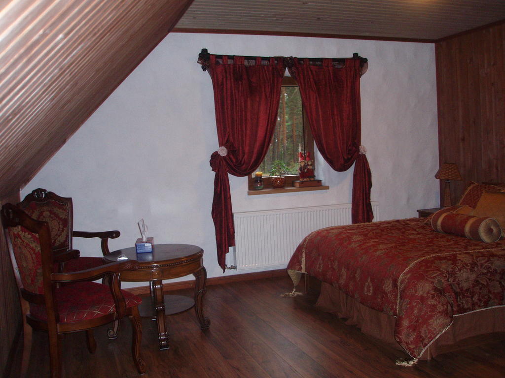 Krapi Guesthouse Treimani Pokój zdjęcie