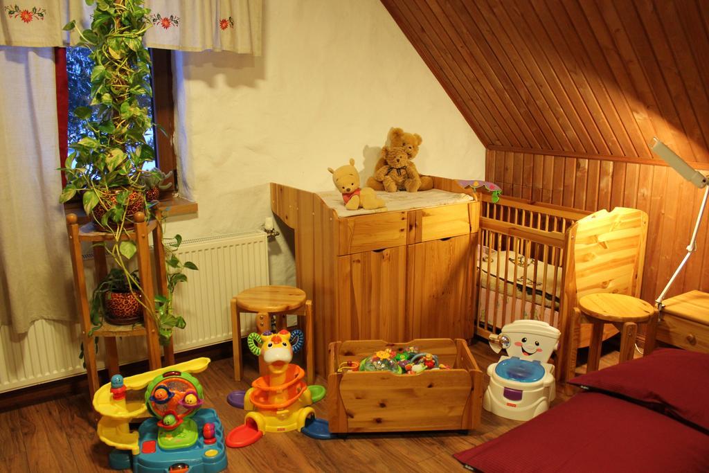 Krapi Guesthouse Treimani Zewnętrze zdjęcie